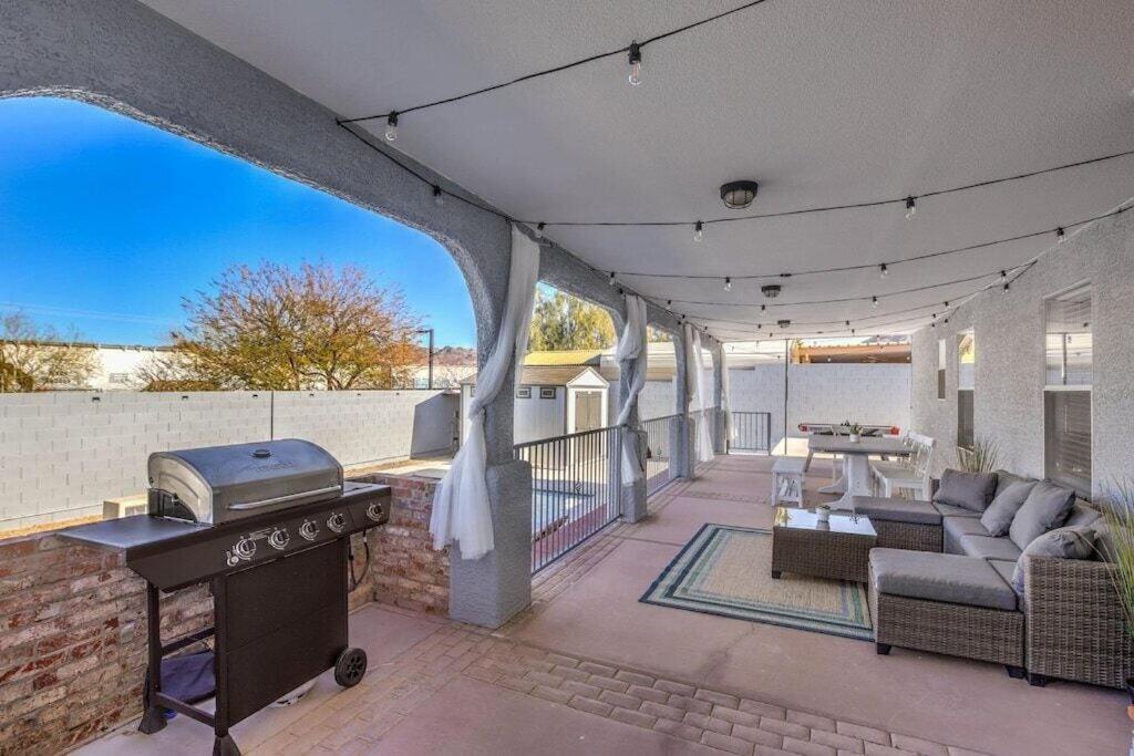Cozy Desert Retreat - Pool, Spa, Views 핸더슨 외부 사진